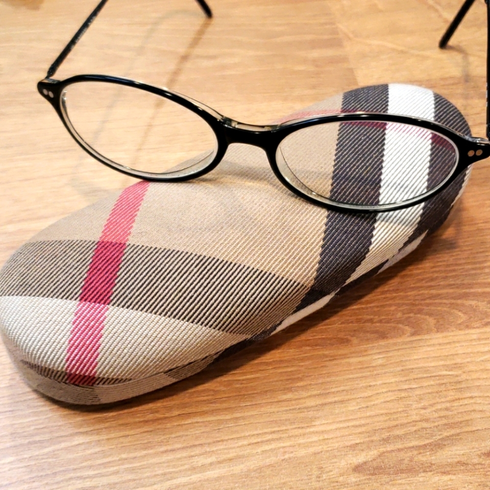 Y2K BURBERRY glasses